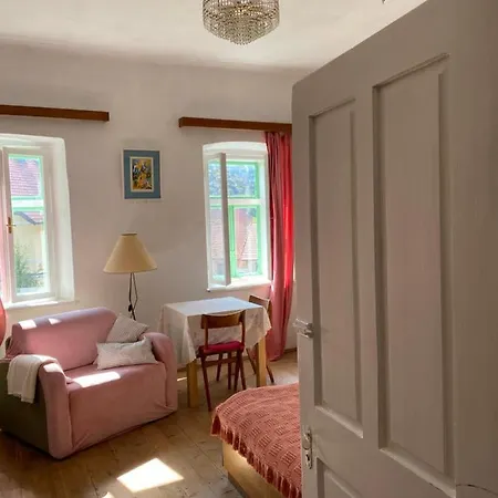 Hisa Velikanka_giantess *